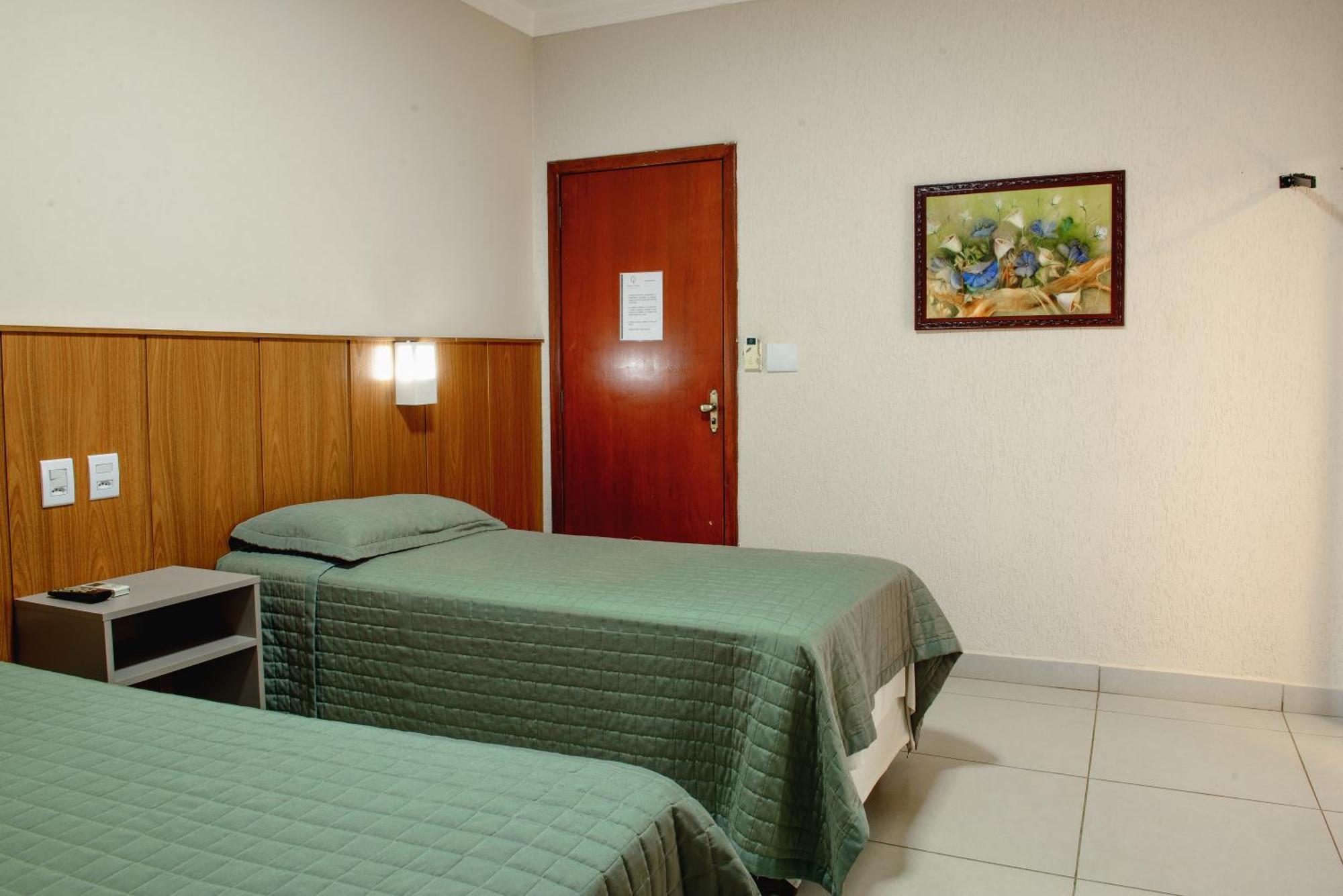 Hotel Trevo Cascavel ภายนอก รูปภาพ